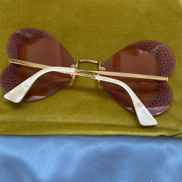 Gucci heart sunglasses - Picture 6 of 9